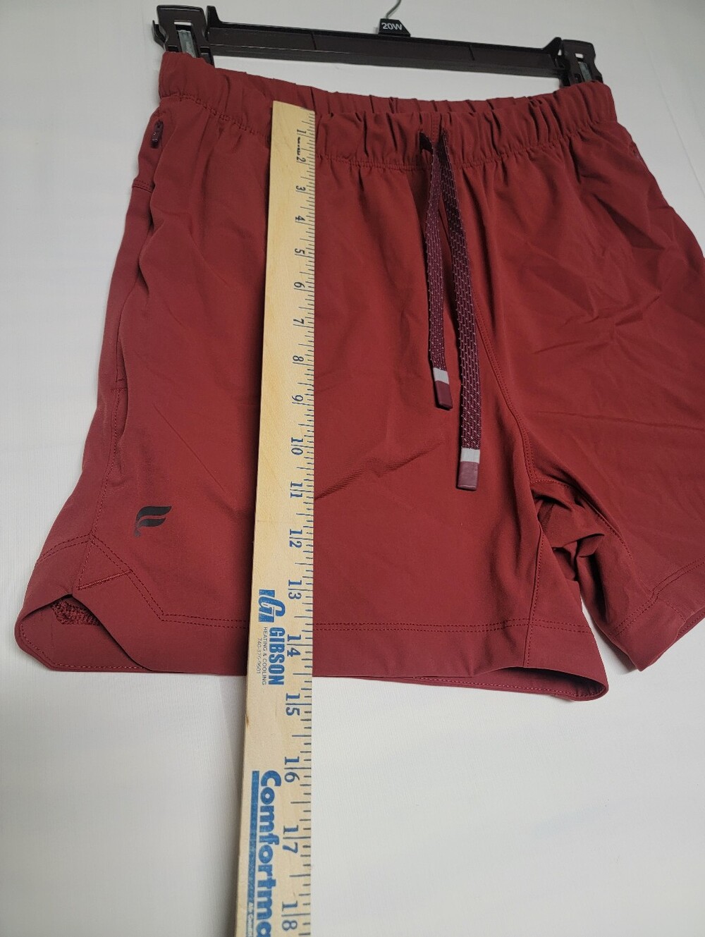 Fabletics Men's O2 Run Training Shorts - Picture 12 of 12